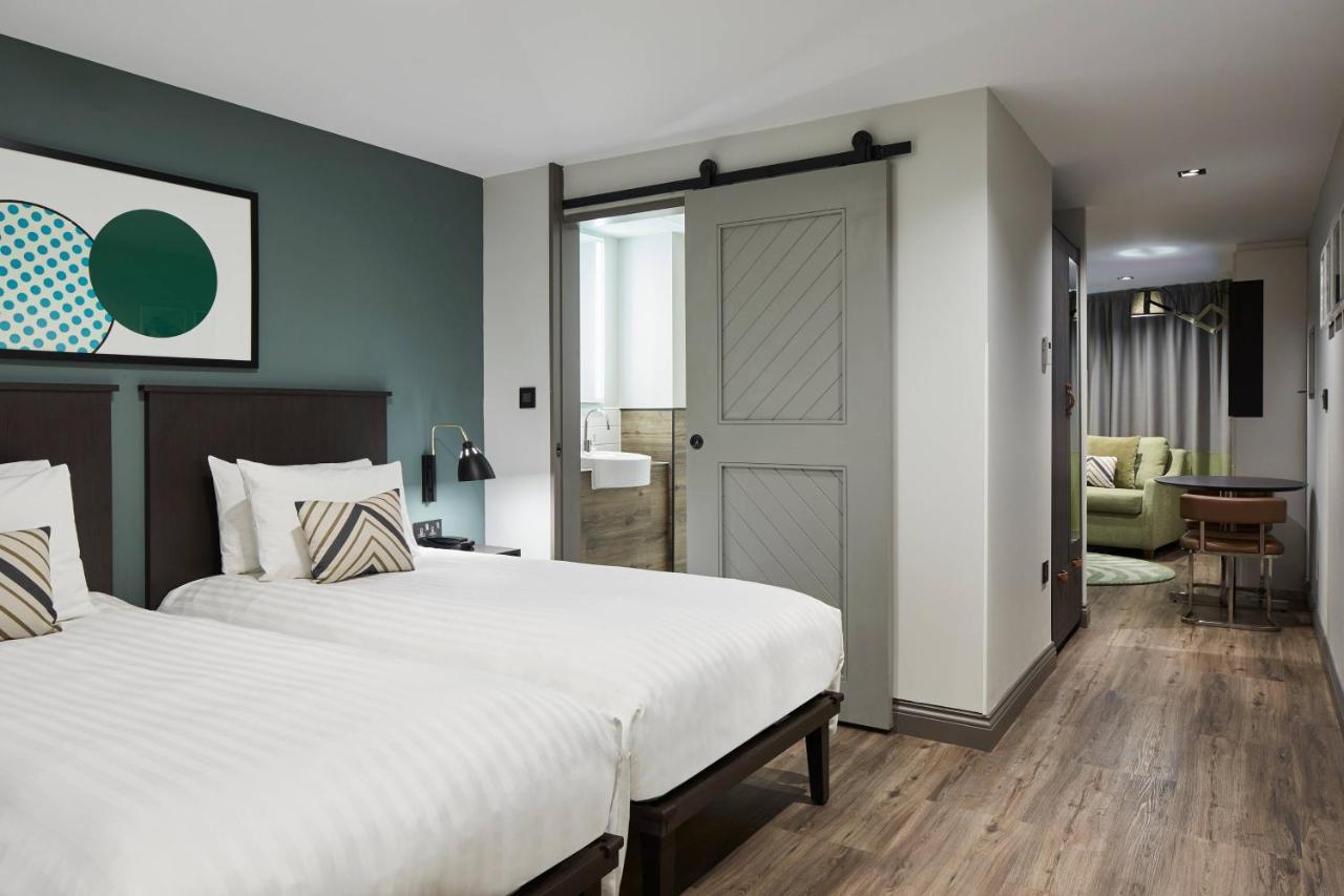 Suite mit Zweibettzimmer