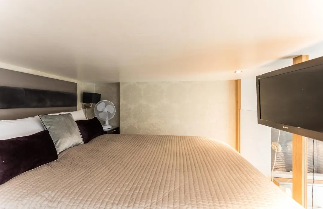 Space Aparthotel-1