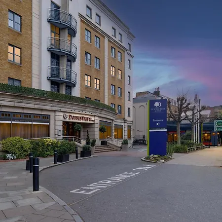Doubletree By Hilton London Angel Kings Cross-2